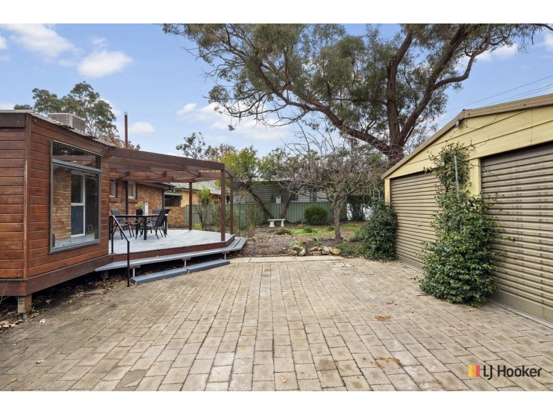 36 Irvine Street, Watson ACT 2602