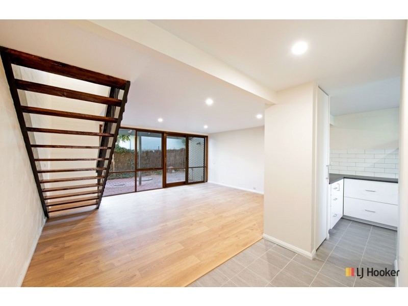 21/26 Marr Street, Pearce ACT 2607