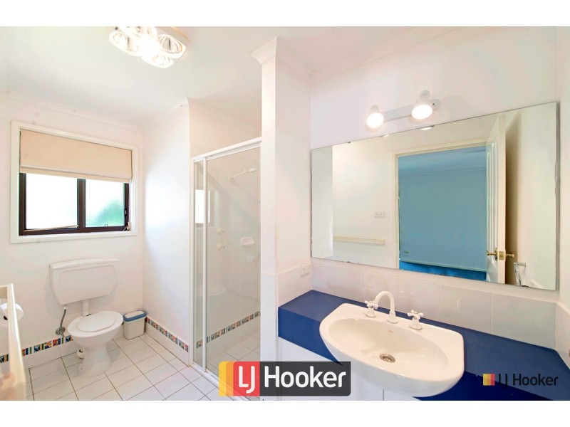 4 Buzacott Place, Mckellar ACT 2617