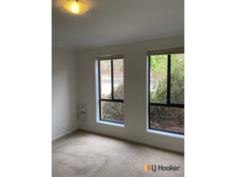 11 Ian Nicol Street, Watson ACT 2602