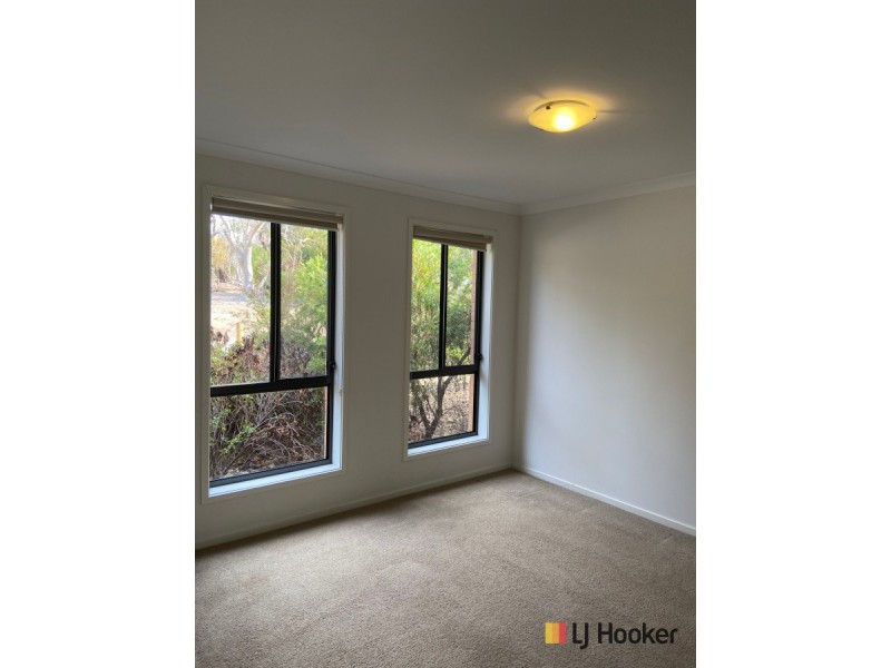 11 Ian Nicol Street, Watson ACT 2602
