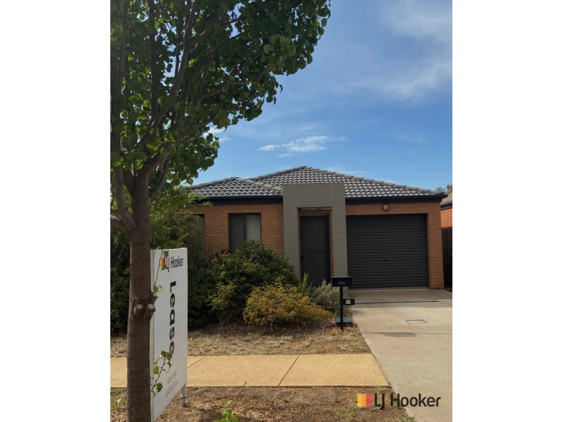 11 Ian Nicol Street, Watson ACT 2602