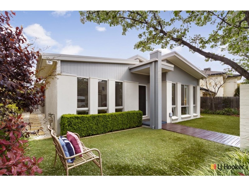 16 Bettie Mcnee Street, Watson ACT 2602