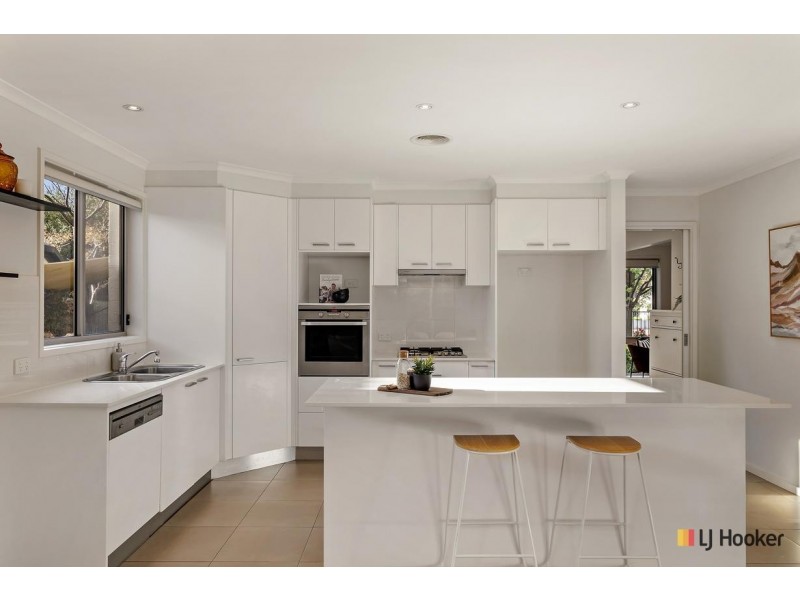 16 Bettie Mcnee Street, Watson ACT 2602