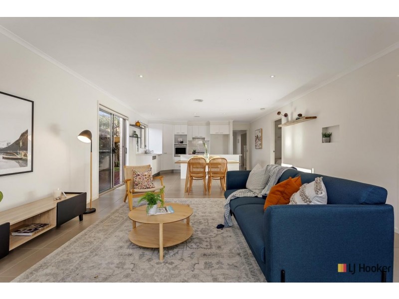 16 Bettie Mcnee Street, Watson ACT 2602