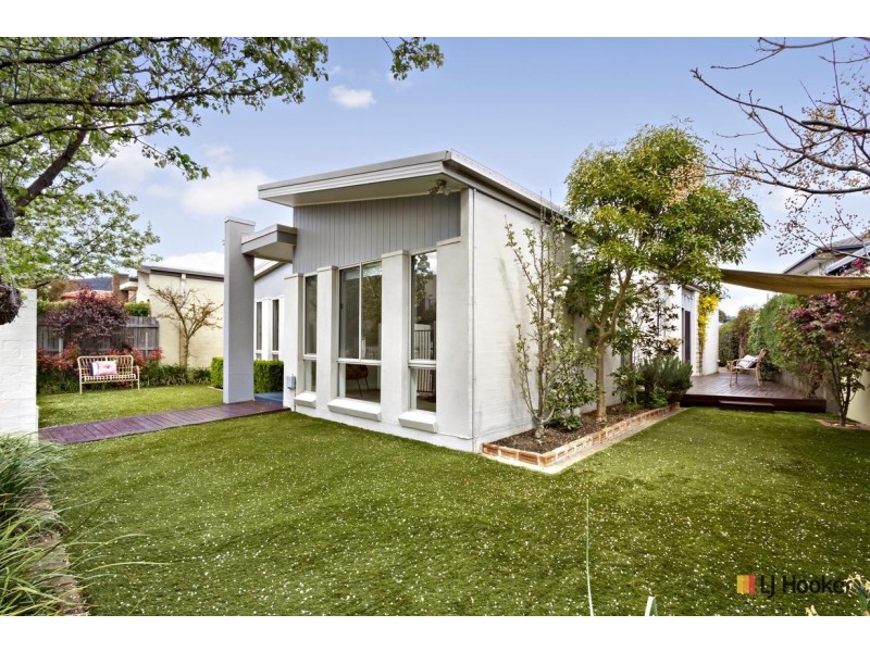 16 Bettie Mcnee Street, Watson ACT 2602