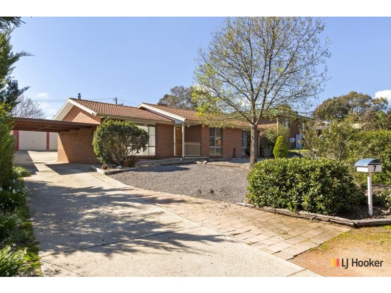7 Downard Street, Calwell ACT 2905