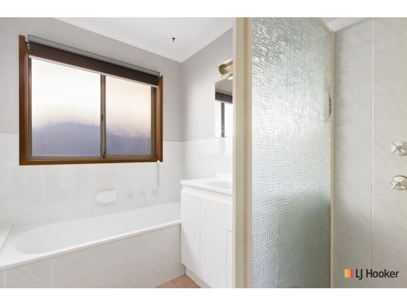 7 Downard Street, Calwell ACT 2905