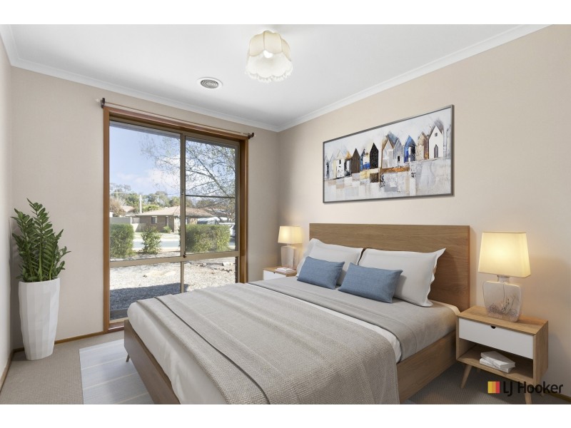 7 Downard Street, Calwell ACT 2905