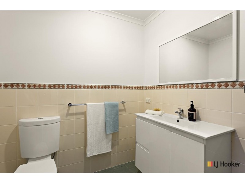 3/25 Aspinall Street, Watson ACT 2602