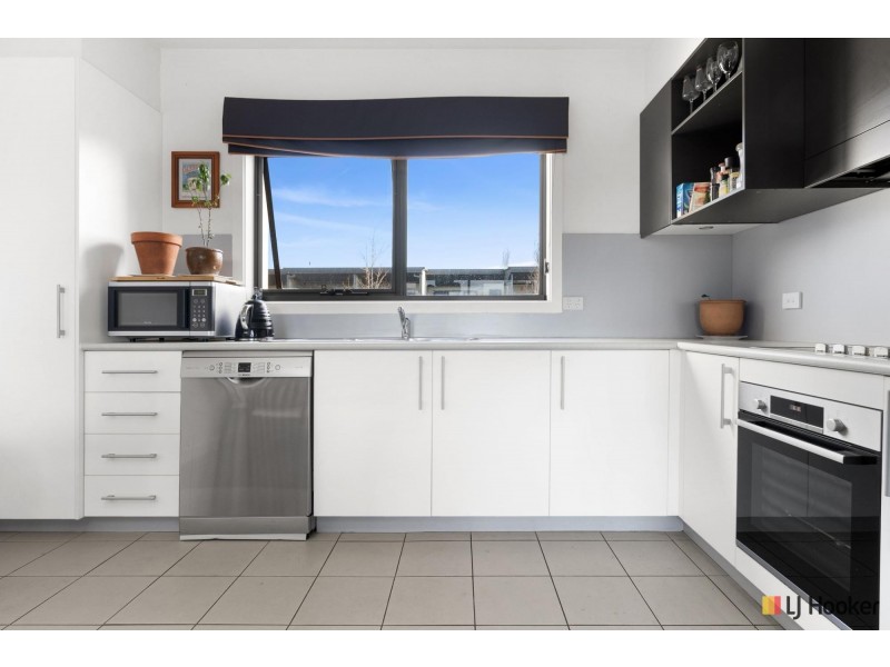 152/21 Battye Street, Bruce ACT 2617