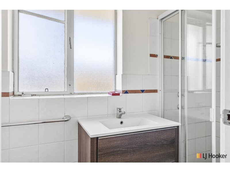 6/156 Knox Street, Watson ACT 2602