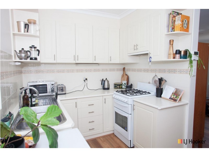 12/127 Madigan Street, Hackett ACT 2602
