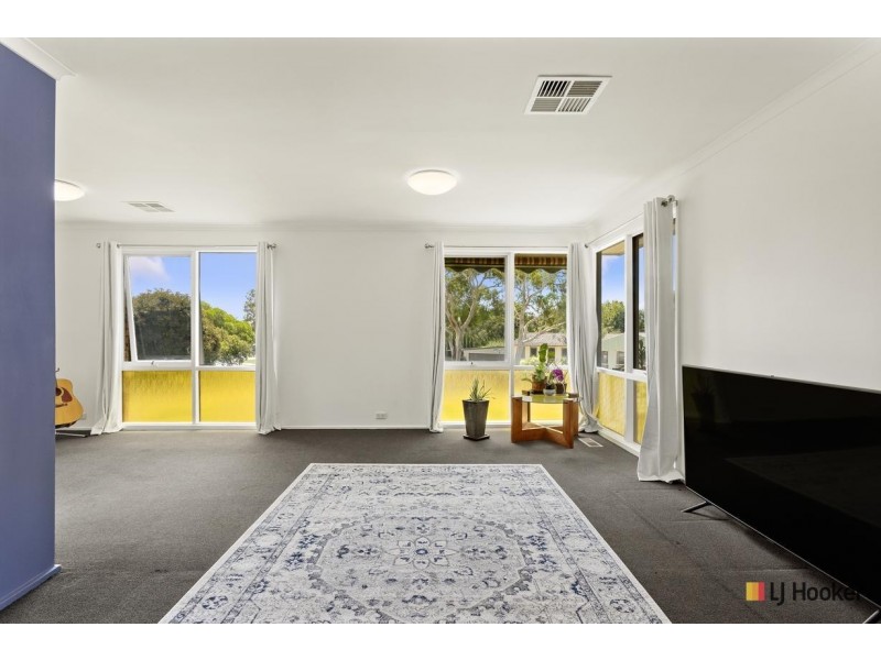 93 Shakespeare Crescent, Fraser ACT 2615