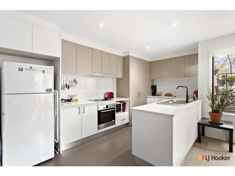 14/2 Archibald Street, Lyneham ACT 2602