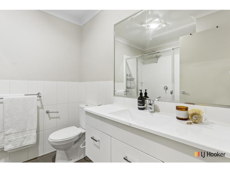 17 Chance Street, Crace ACT 2911