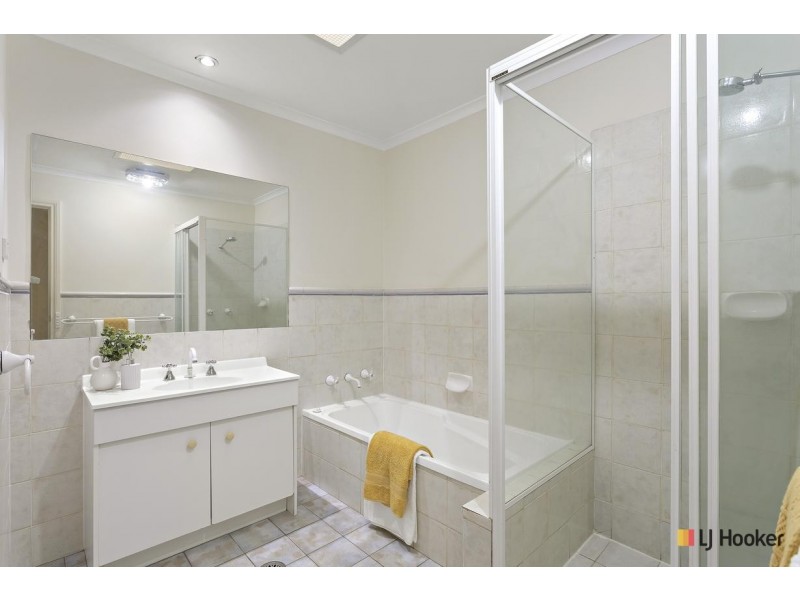 7 Noble Close, Ngunnawal ACT 2913