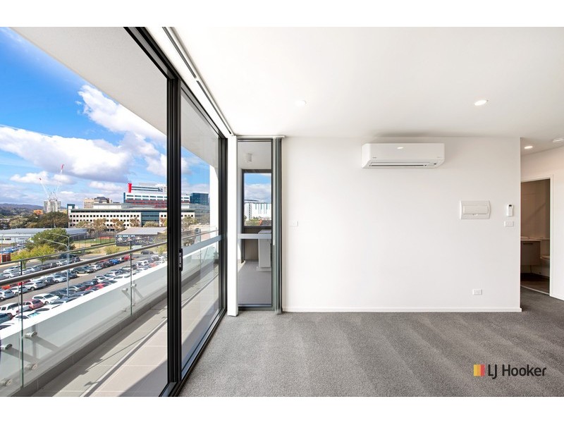 232/7 Irving Street, Phillip ACT 2606
