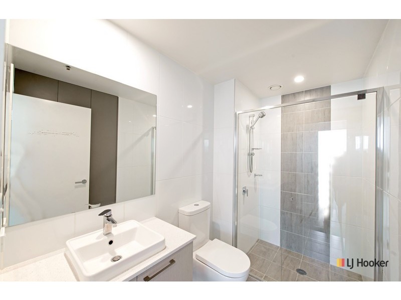 232/7 Irving Street, Phillip ACT 2606