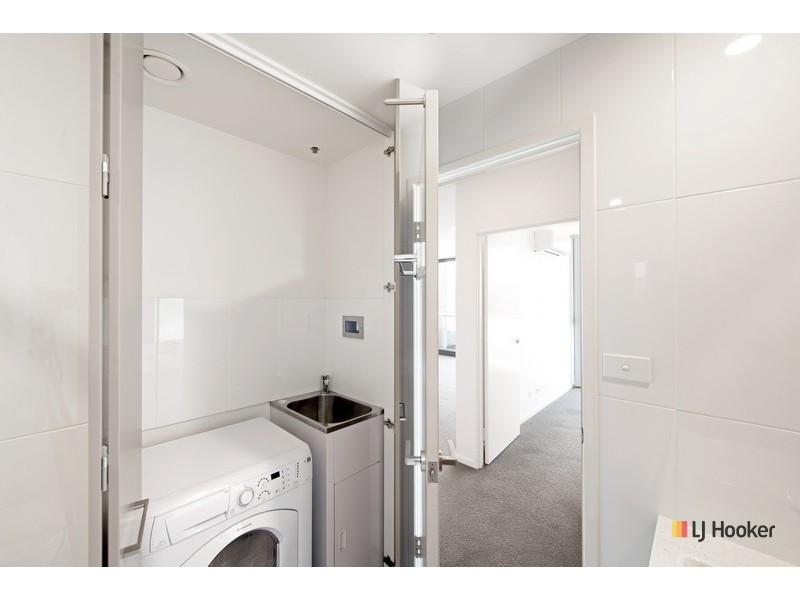 232/7 Irving Street, Phillip ACT 2606