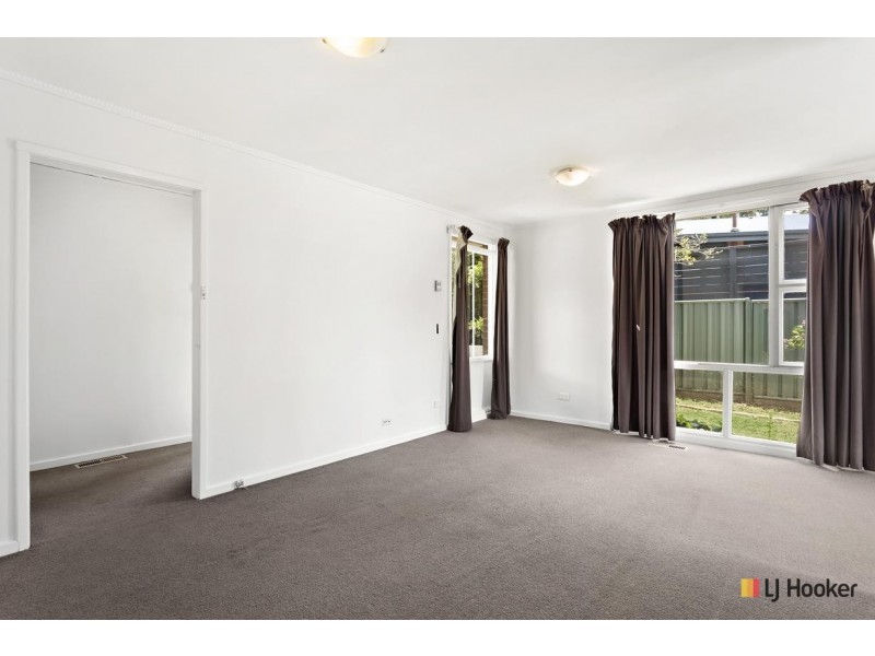 4 Earle Street, Lyneham ACT 2602