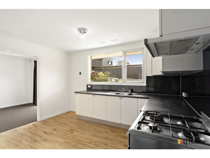 4 Earle Street, Lyneham ACT 2602