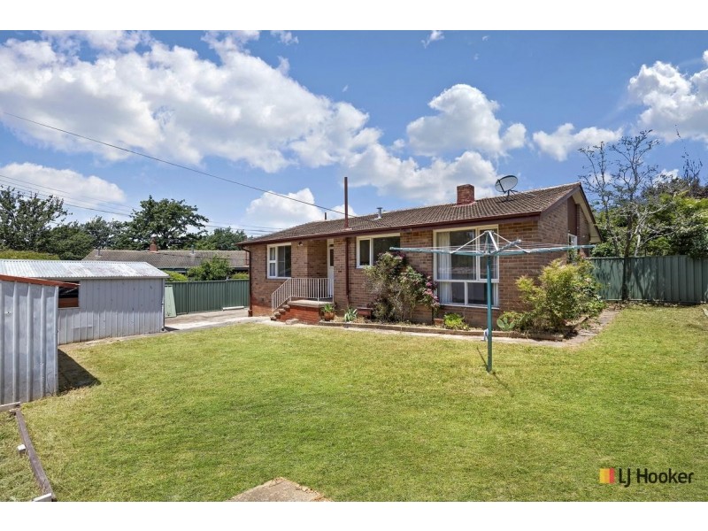 4 Earle Street, Lyneham ACT 2602