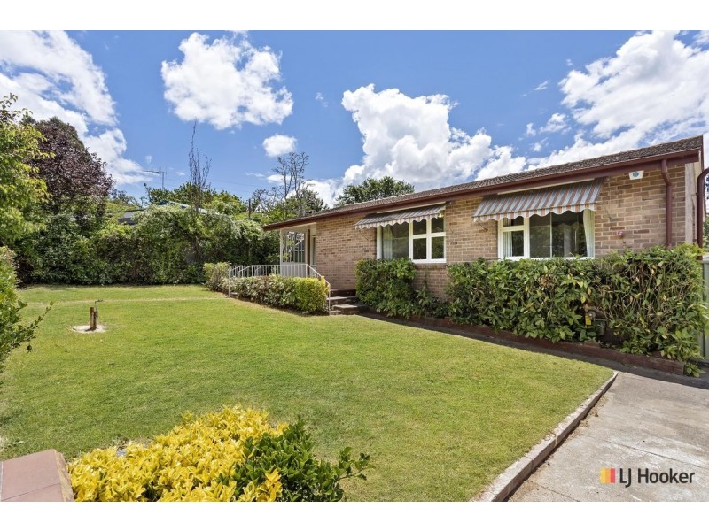 4 Earle Street, Lyneham ACT 2602