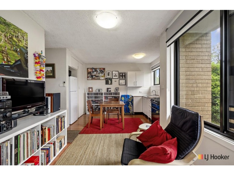 2a/111 Knox Street, Watson ACT 2602