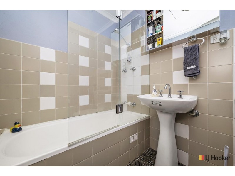 2a/111 Knox Street, Watson ACT 2602