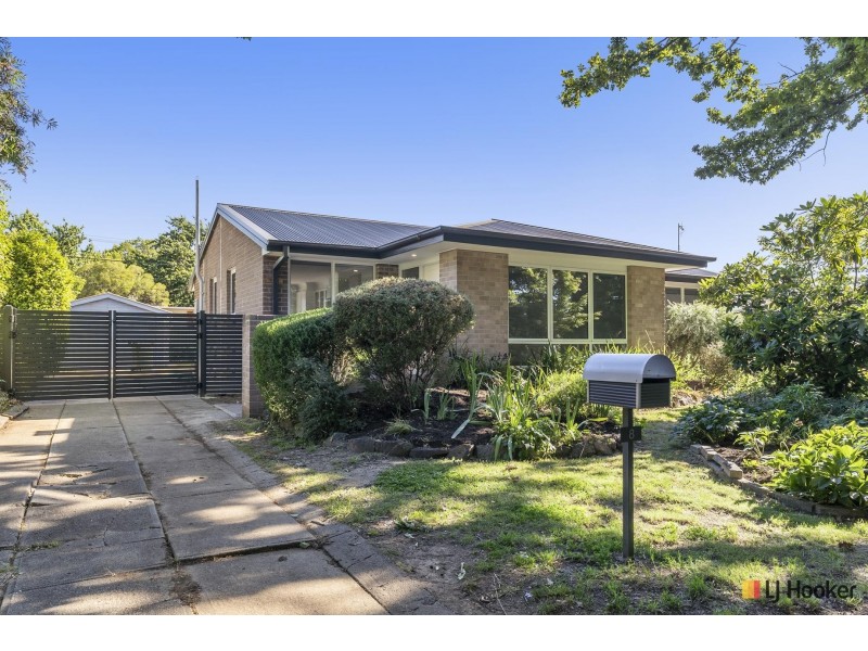 8 Andrews Street, Watson ACT 2602
