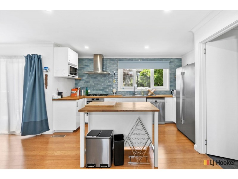 25 Selwyn Street, Hackett ACT 2602