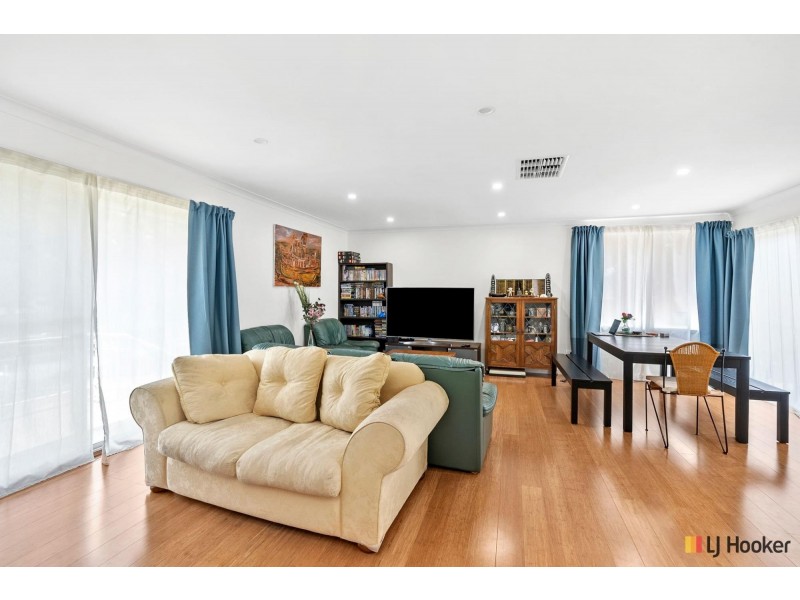 25 Selwyn Street, Hackett ACT 2602