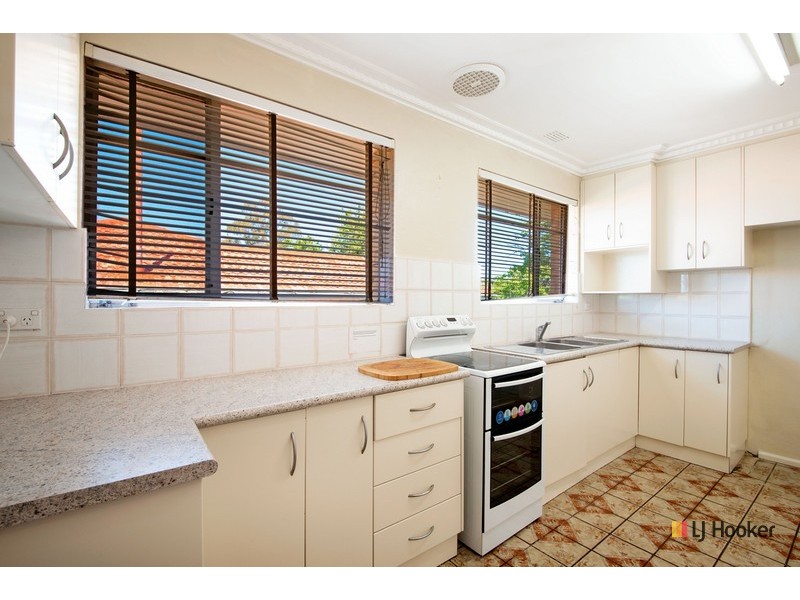 31 Theodore Street, Curtin ACT 2605