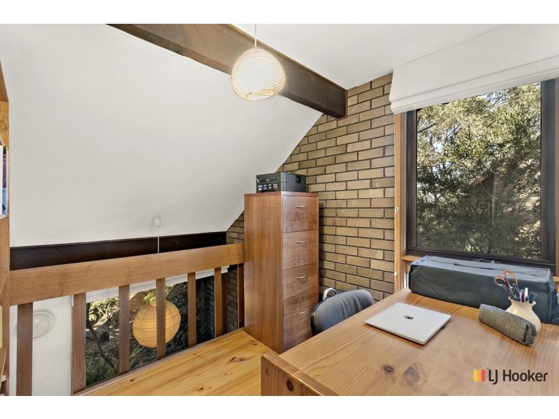 44 Wybalena Grove, Cook ACT 2614