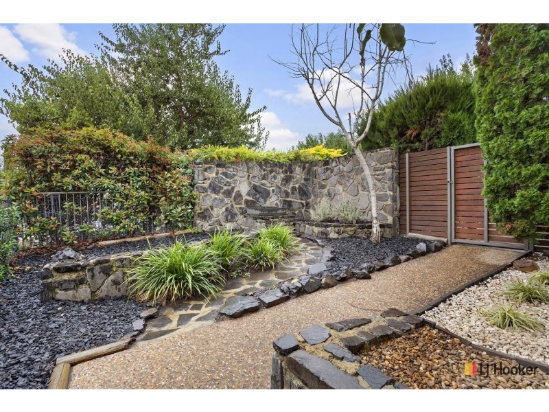 54 Mary Kitson Street, Watson ACT 2602