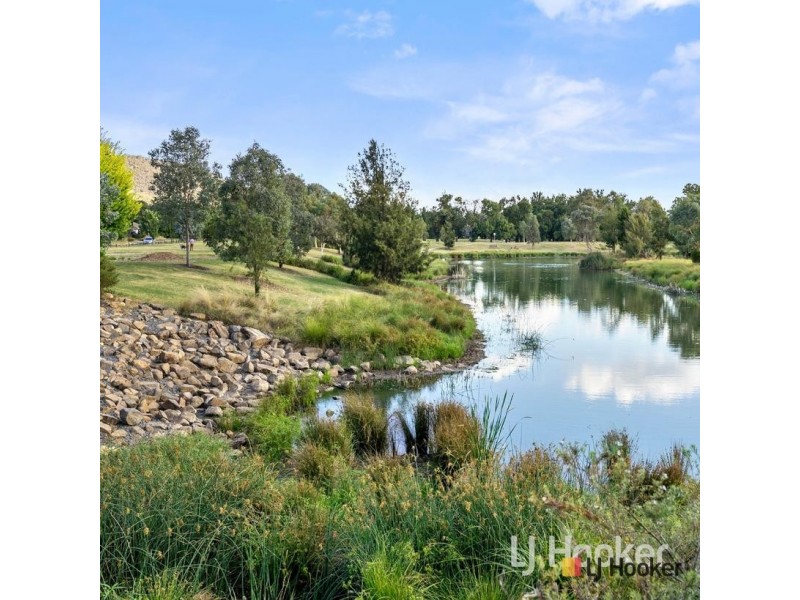 17 Dutton Street, Dickson ACT 2602
