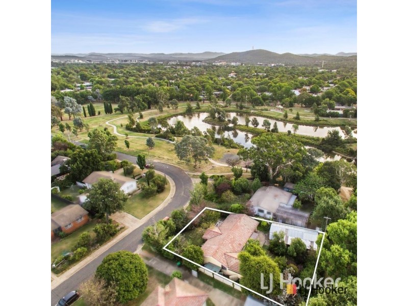 17 Dutton Street, Dickson ACT 2602