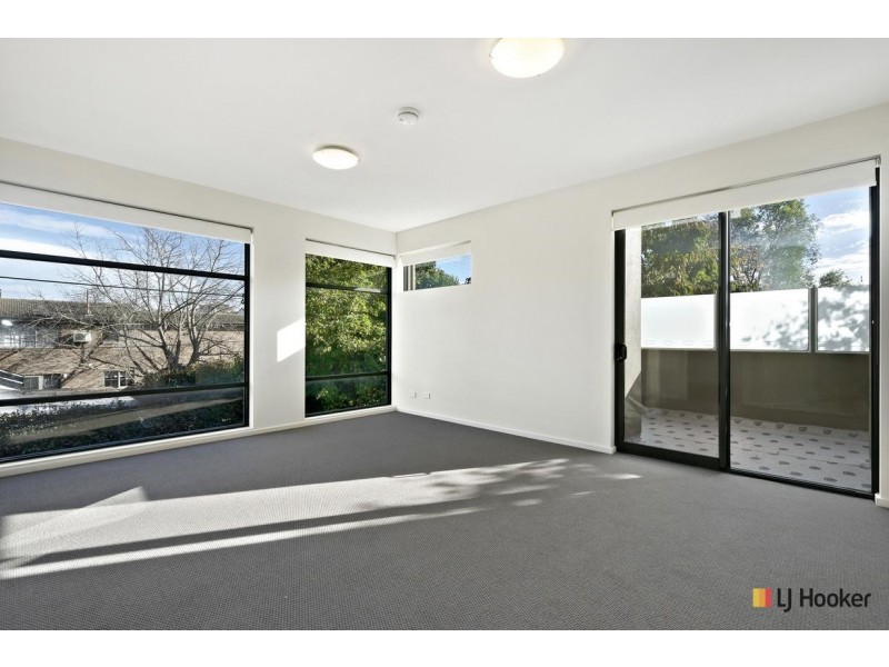 9/135 Limestone Avenue, Braddon ACT 2612