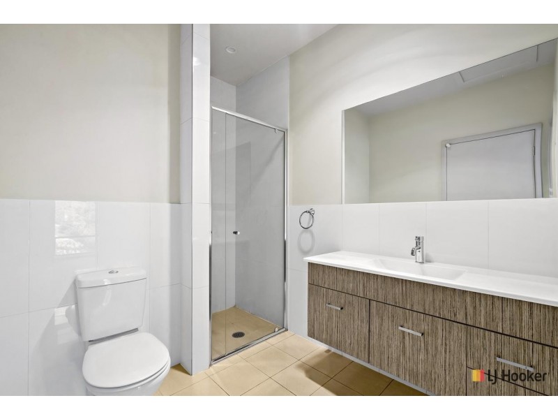 9/135 Limestone Avenue, Braddon ACT 2612