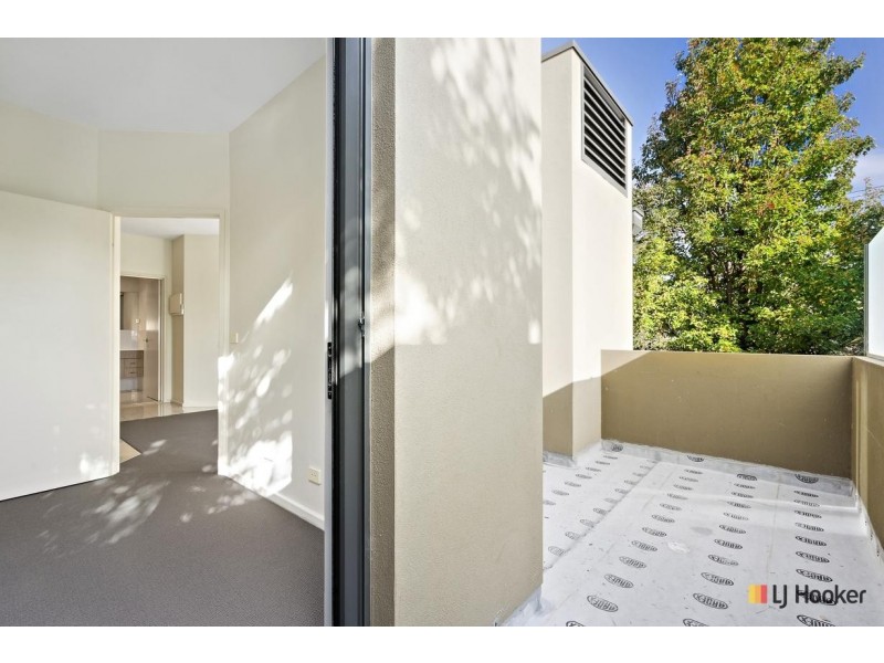 9/135 Limestone Avenue, Braddon ACT 2612