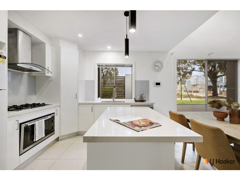 7/98 Aspinall Street, Watson ACT 2602