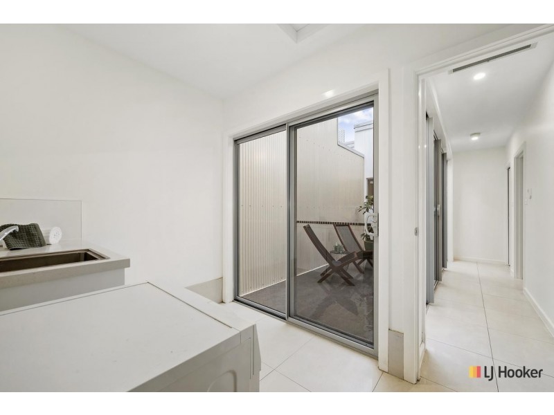 7/98 Aspinall Street, Watson ACT 2602