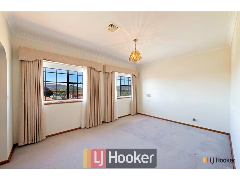 8 McClintock Street, Lyneham ACT 2602
