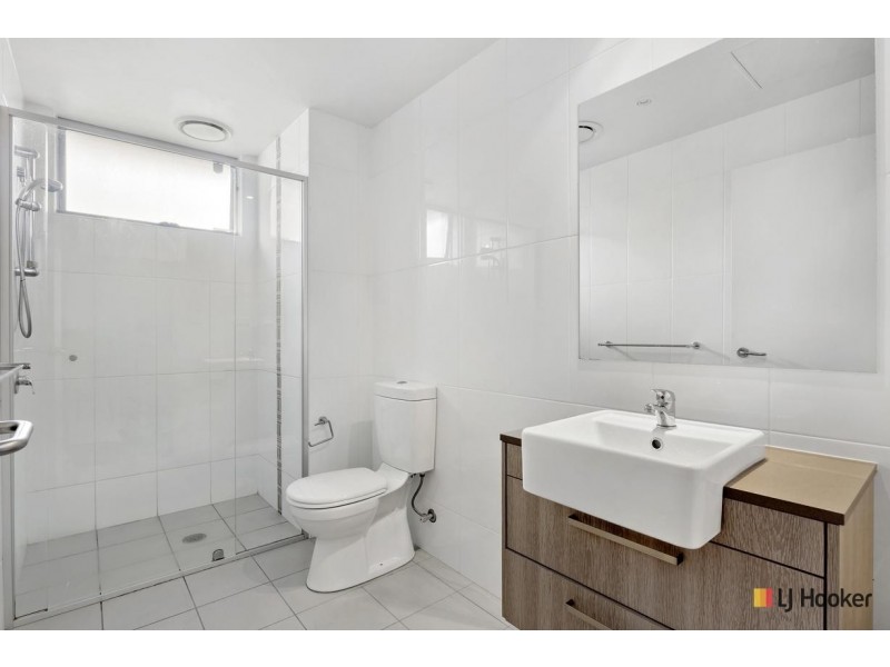 8/15 Mower Place, Phillip ACT 2606