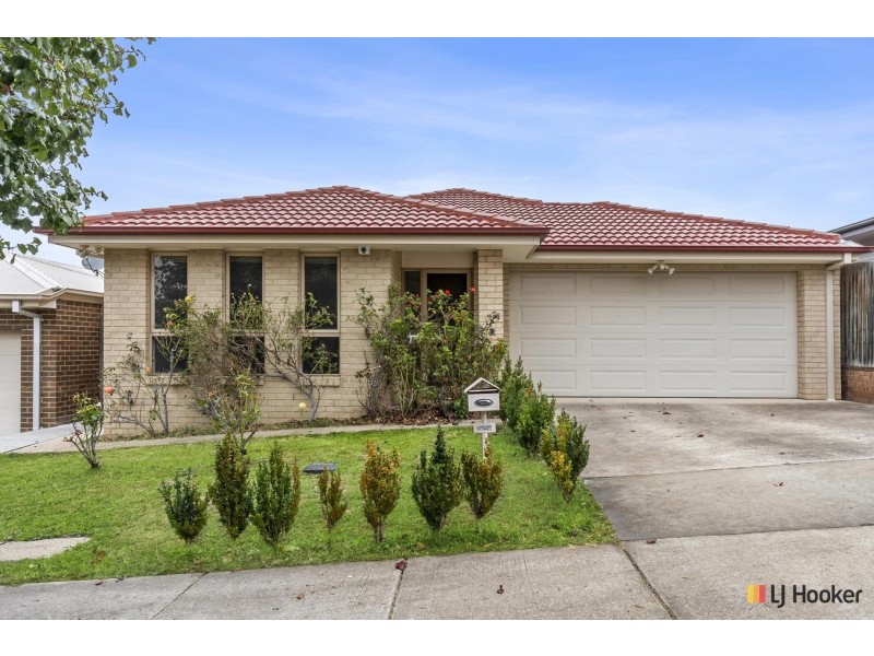 11 Calyute Street, Bonner ACT 2914