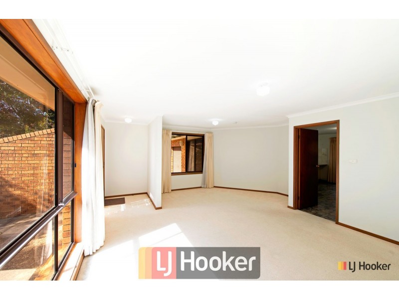 6 Dorrit Black Crescent, Lyneham ACT 2602