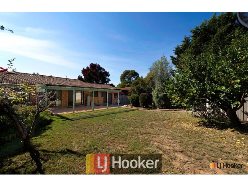 6 Dorrit Black Crescent, Lyneham ACT 2602