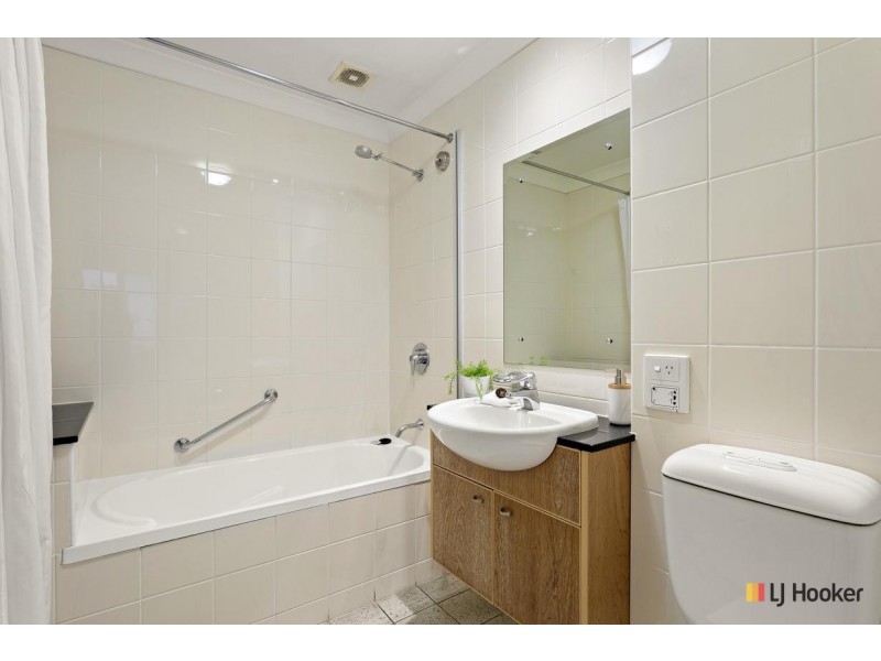 214/2 Akuna Street, City ACT 2601