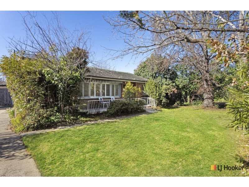 12 Lowrie Street, Dickson ACT 2602